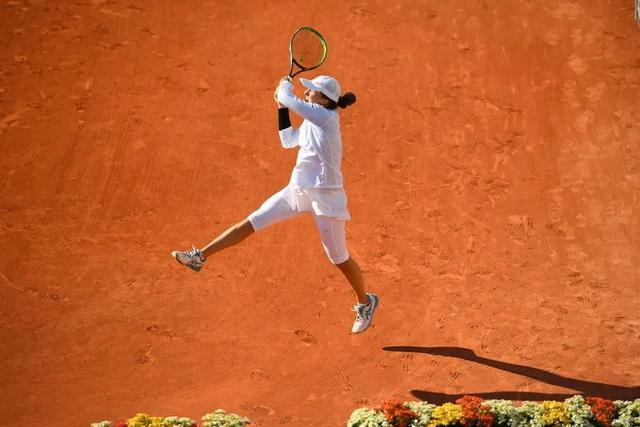 不仅牵动了 不仅牵动了